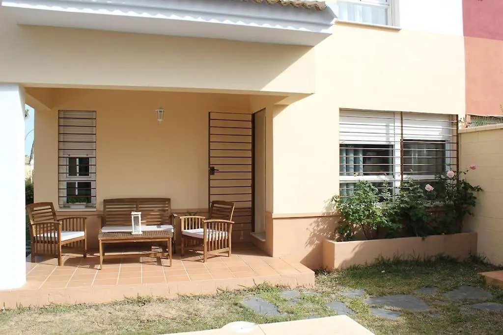 Casa Con Piscina A 20Min De Sevilla 0*,  España
